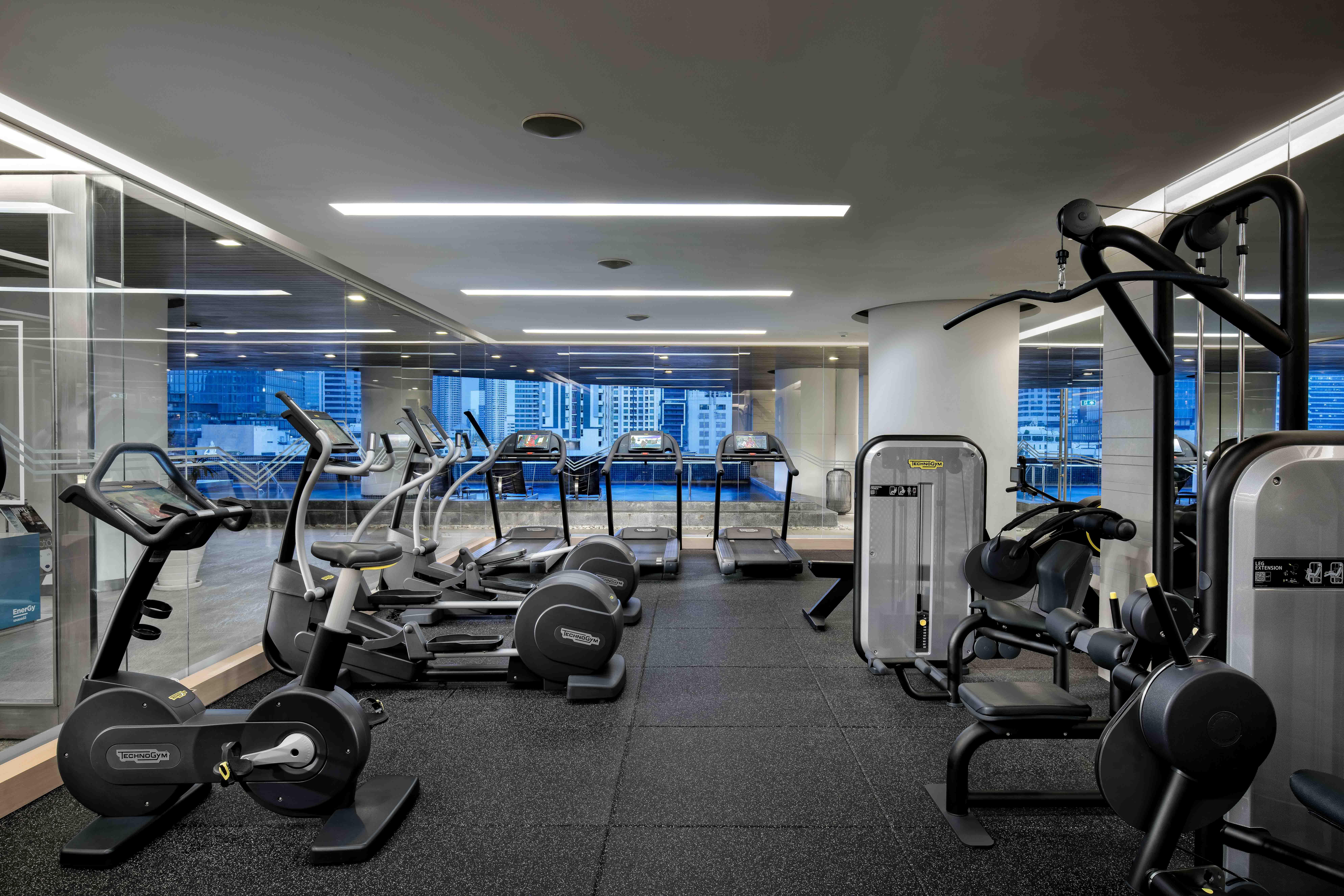 فندق بولمان بانكوك جي المظهر الخارجي الصورة The gym at The Hari
