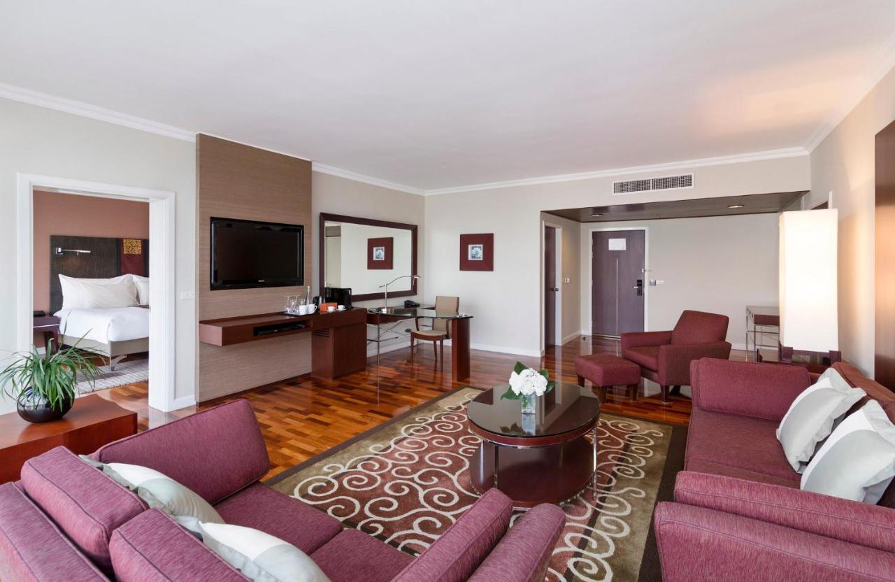 فندق بولمان بانكوك جي المظهر الخارجي الصورة Suite at the Hilton Athens