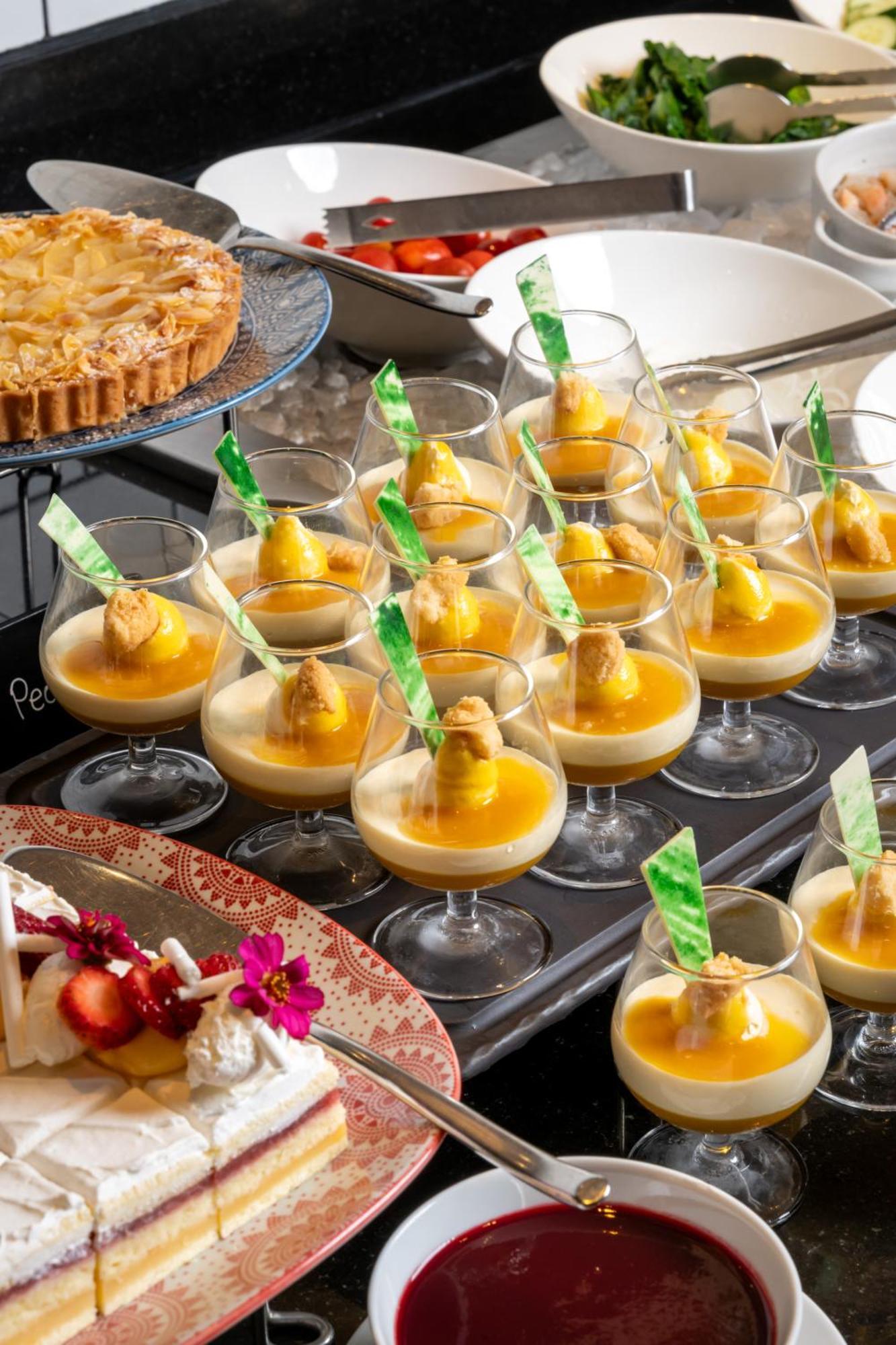 فندق بولمان بانكوك جي المظهر الخارجي الصورة A mango pudding